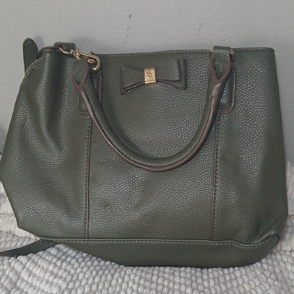 Elegant Green Handbag